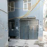 Homlee-Legacy 3Bhk Flat In Central Del-Lift-Terrace