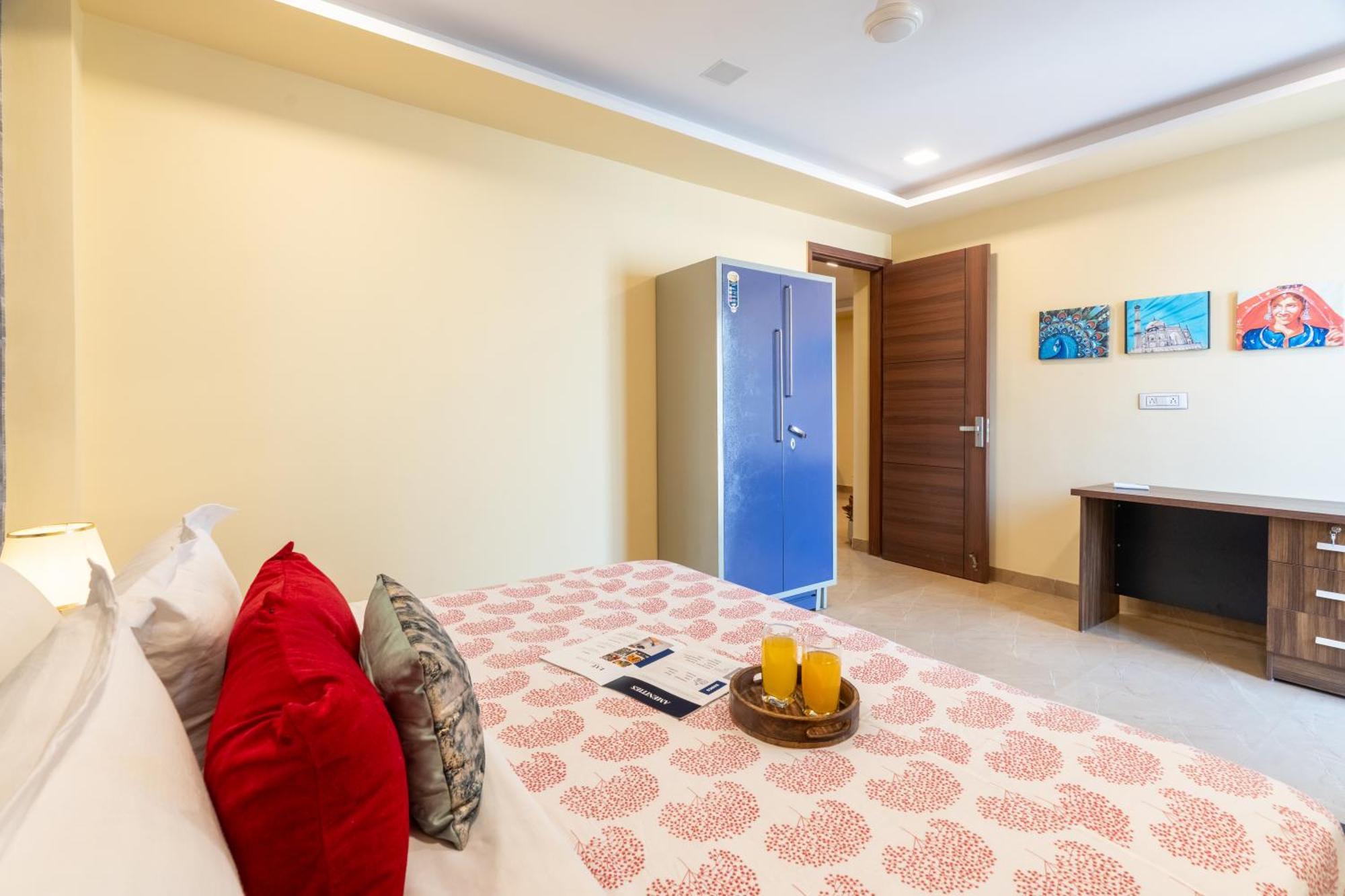 Homlee-legacy 3bhk Flat In Del-lift-terrace * New Delhi