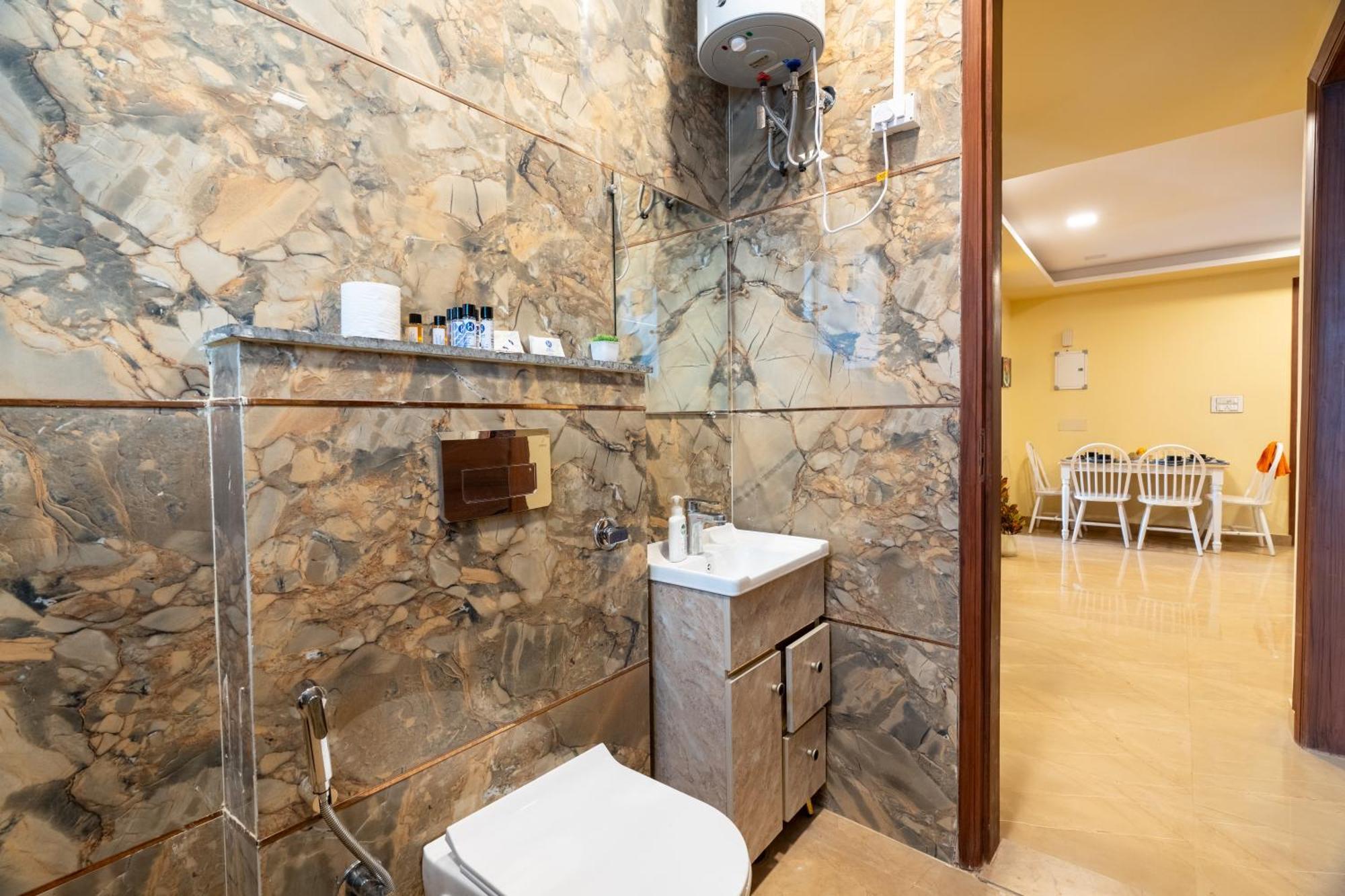 Homlee-legacy 3bhk Flat In Del-lift-terrace
